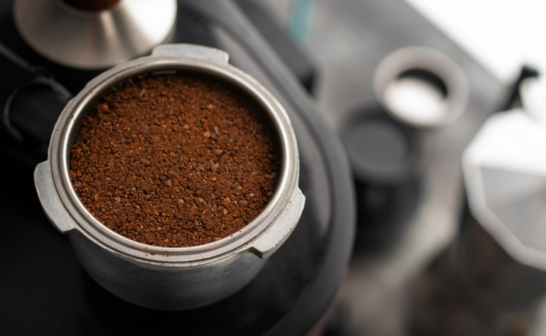coffee powder close up for coffee ingredient article